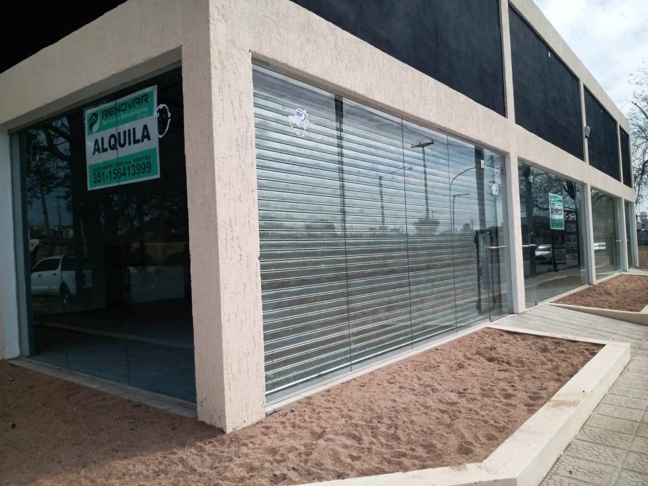 LOCAL COMERCIAL EN VENTA SOBRE AV. PETIROSSI