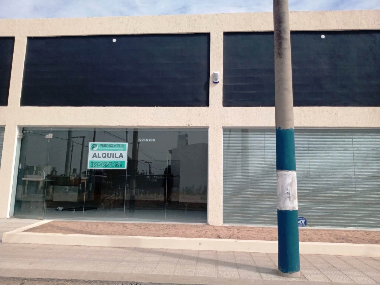 LOCAL COMERCIAL EN VENTA SOBRE AV. PETIROSSI