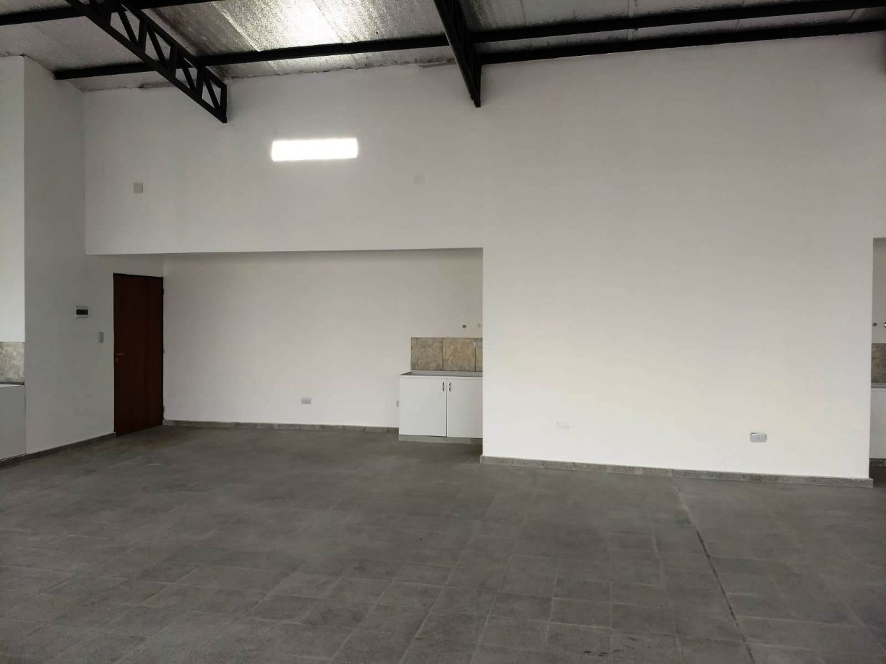 LOCAL COMERCIAL EN VENTA SOBRE AV. PETIROSSI