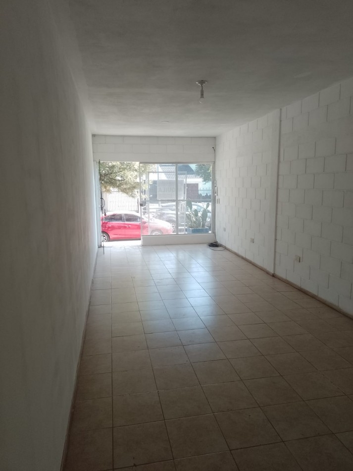 Local comercial en alquiler Bo Parque Capital 