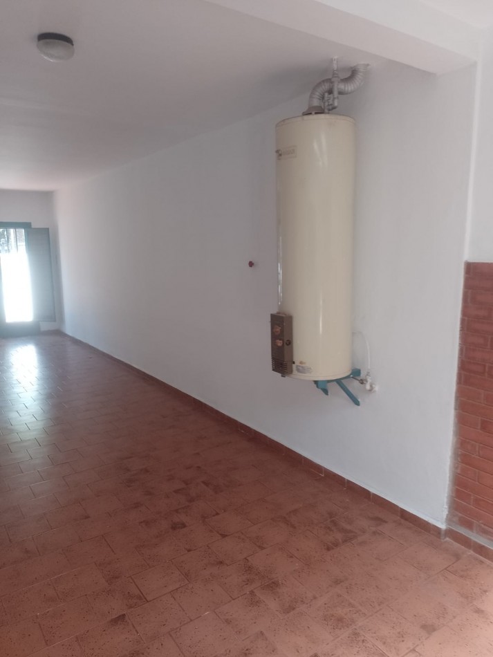 Hermosa casa en venta Bo Avenida - Zona Av. Fuerza Aerea 