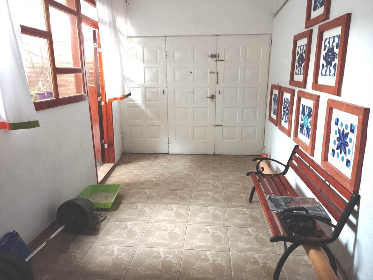 CASA EN VENTA ZONA RUTA 20