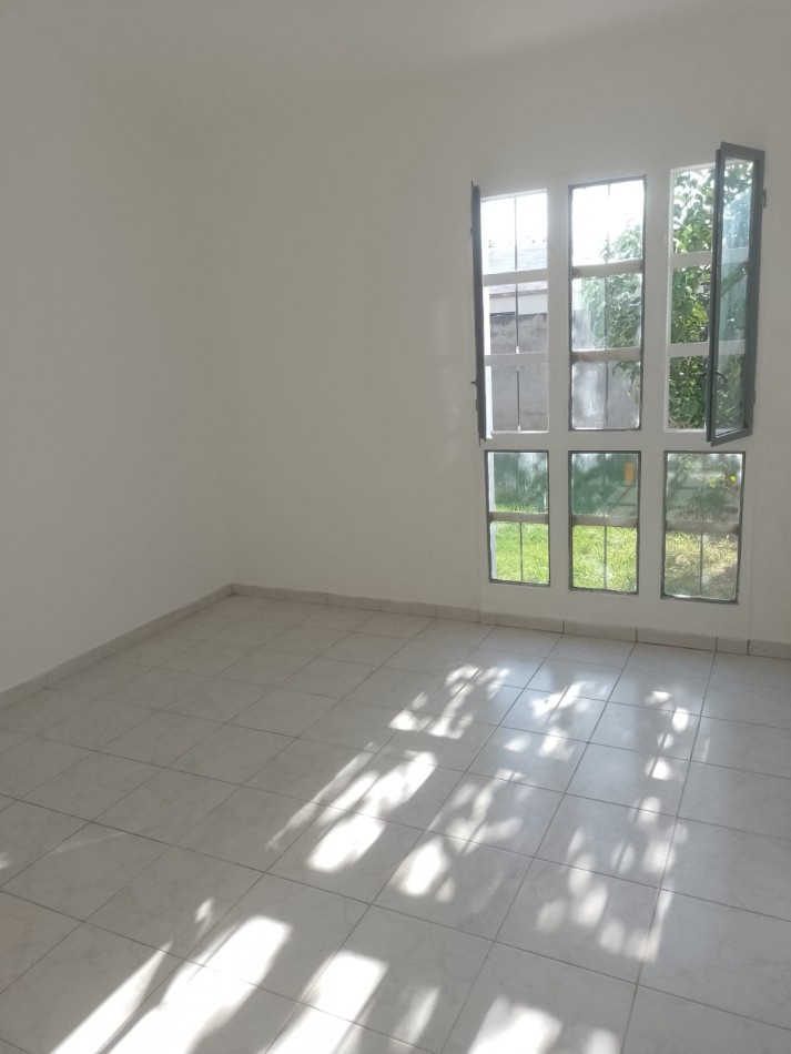 Casa de 1 dormitorio en alquiler en Bo Las Flores 