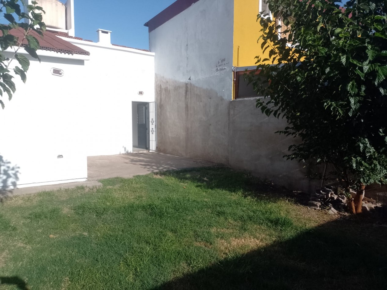 Casa de 1 dormitorio en alquiler en Bo Las Flores 