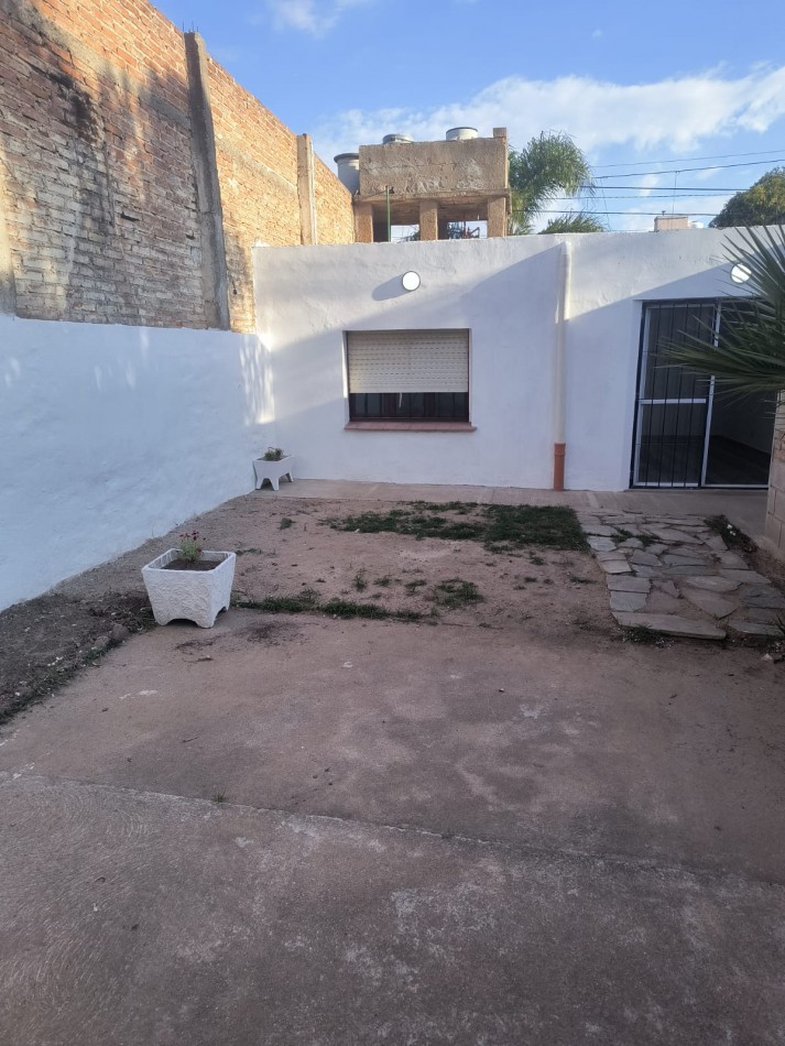 CASA EN ALQUILER ZONA RUTA 20
