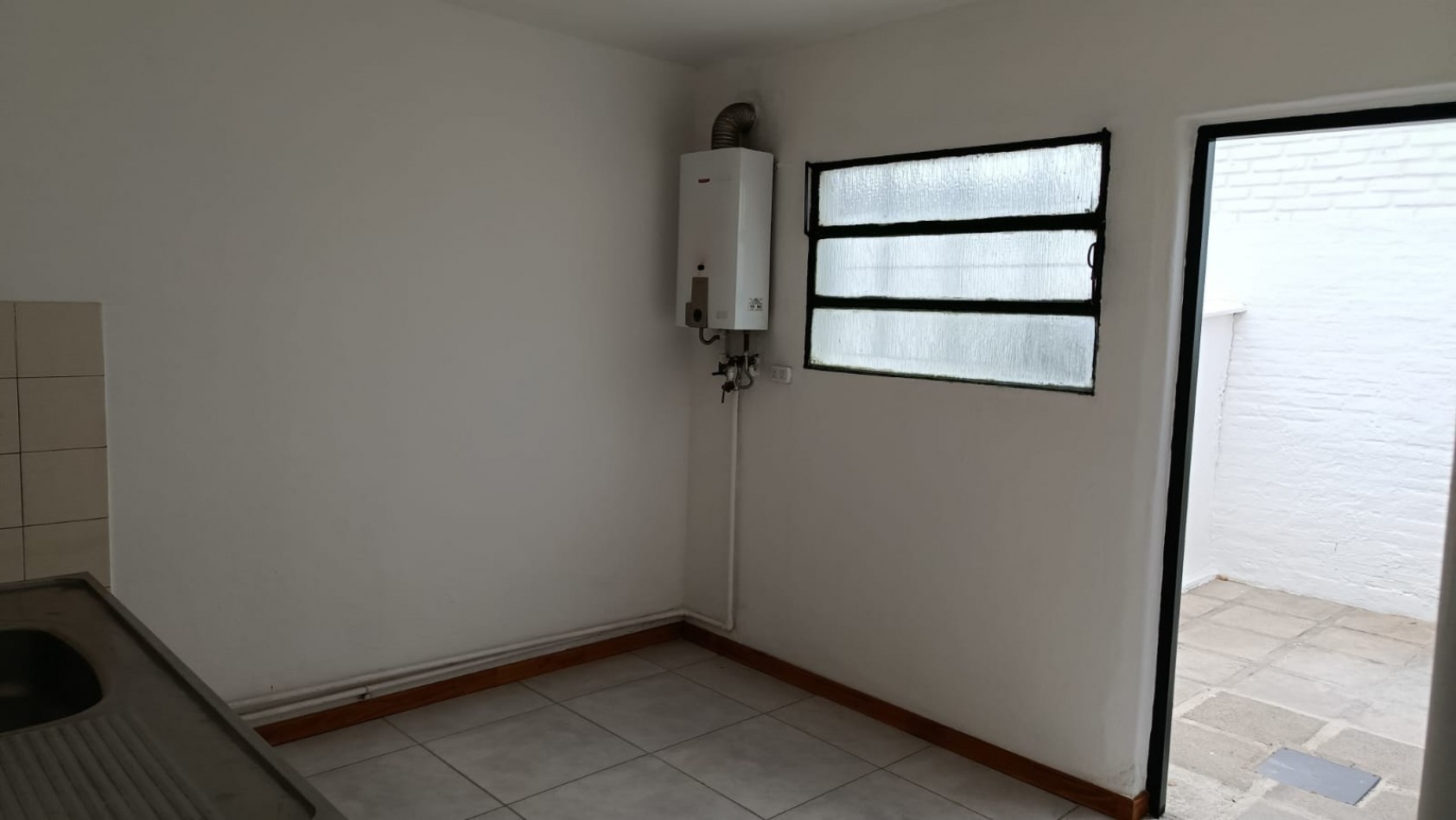 LOCAL / OFICINAS EN ALQUILER
