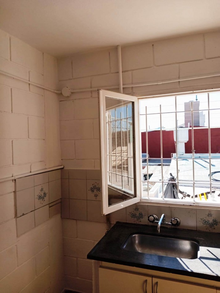 DEPARTAMENTO EN BARRIO ALTO ALBERDI