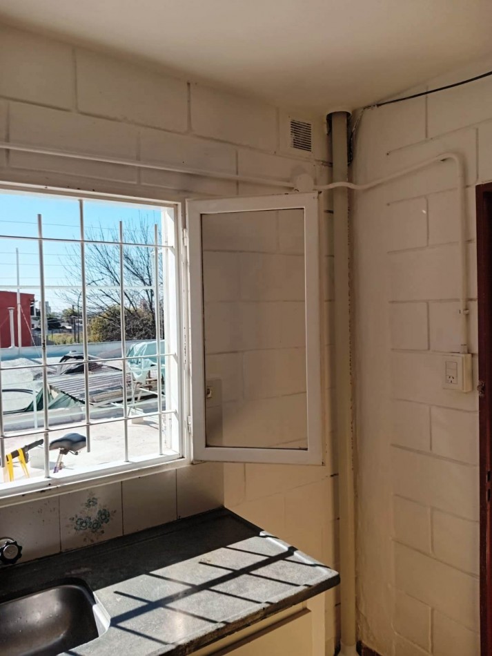DEPARTAMENTO EN BARRIO ALTO ALBERDI