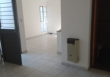 Casa de 1 dormitorio en alquiler en Bo Las Flores 